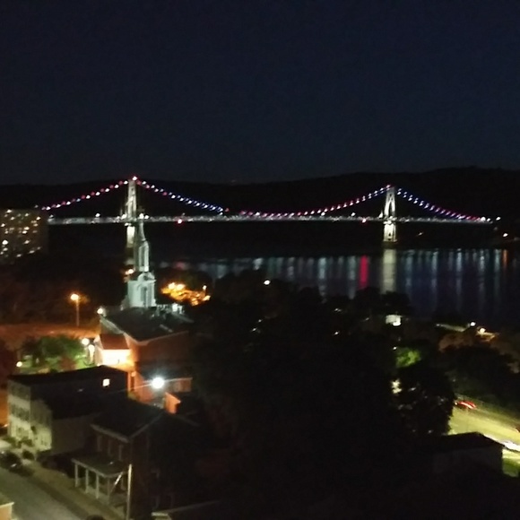 Meet your Posher, Billiejo - Picture 1 of 1